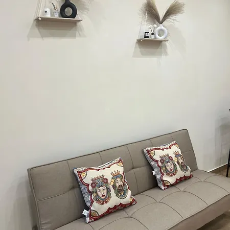 Infiniti Noi Apartment *